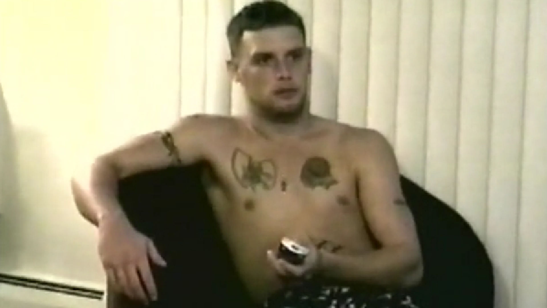 Barebacking Straight Boy Buzz