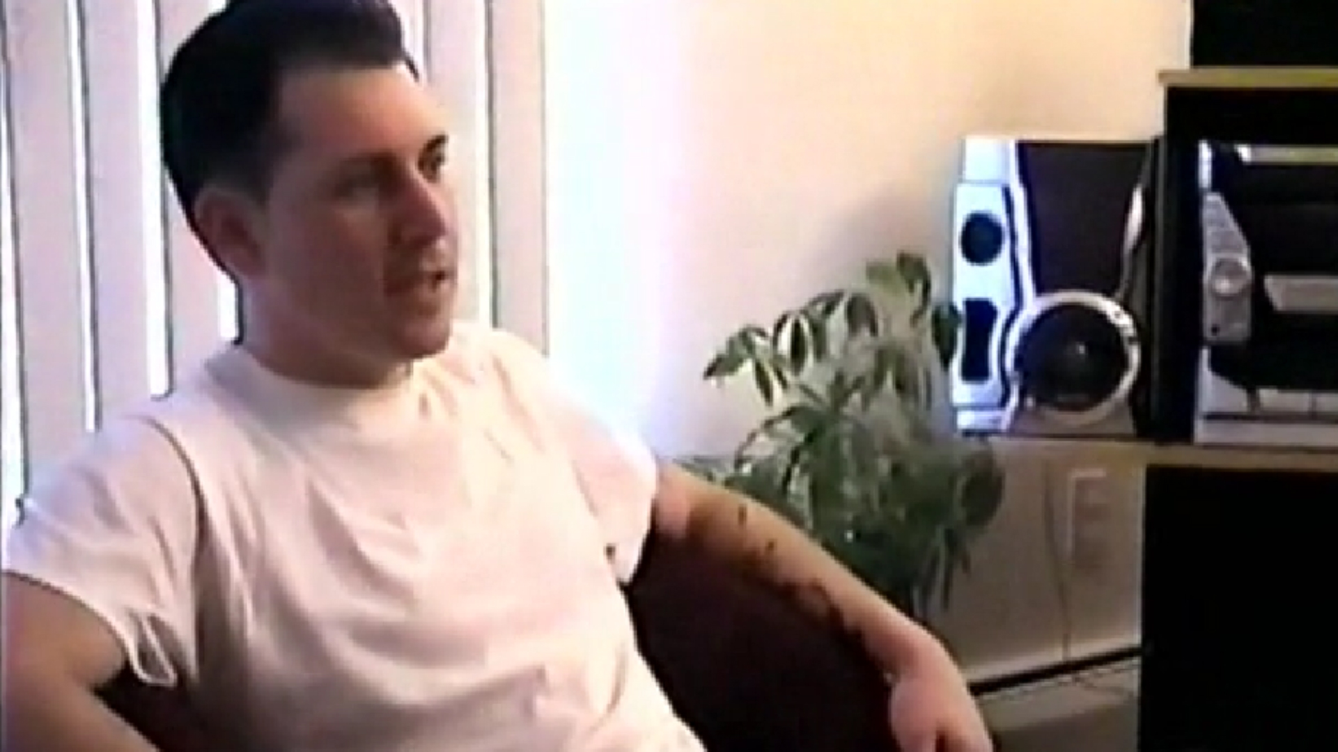 Straight Dylan Needs Cash